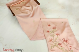 Light pink silk scarf hand-embroidered with mexican flame flower 36*200 cm